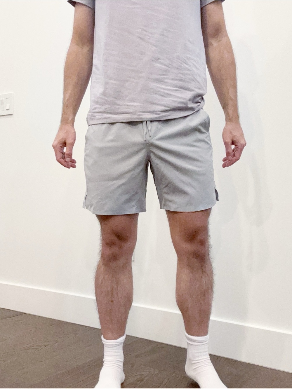 Ten Thousand 7” Interval Athletic Short Men’s Size Medium Silver Unlined